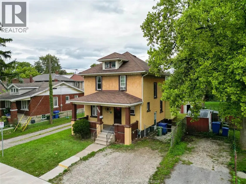 Detached at 550 ALLENDALE STREET, Windsor