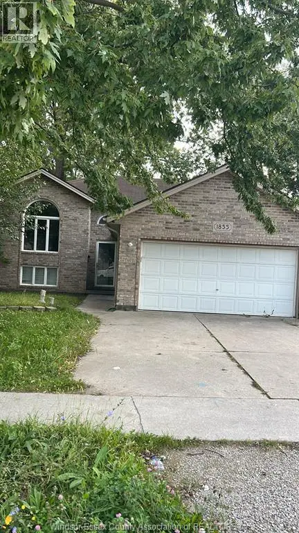 Detached at 1855 DOMINION BOULEVARD, Windsor