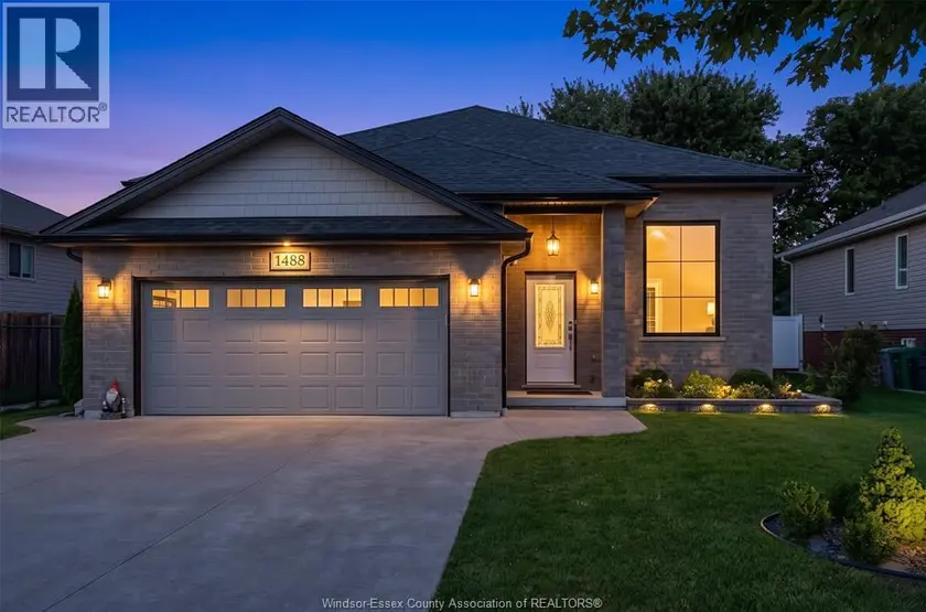 Detached at 1488 HARRISON STREET, LaSalle