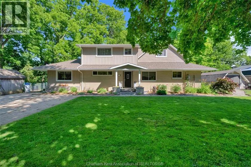 Detached at 472 SYDENHAM STREET, Dresden