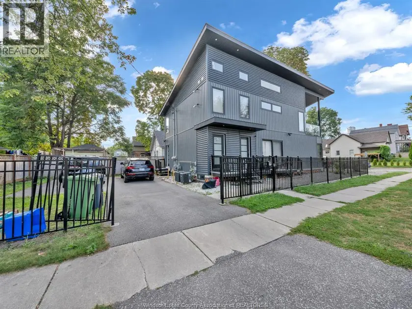 Multiplex at 687 ASSUMPTION STREET