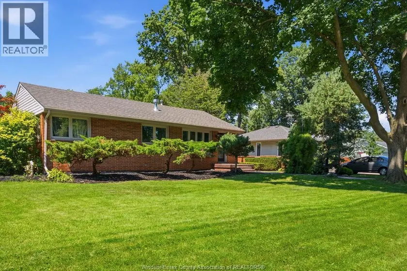 Detached at 251 ST. MARKS ROAD, Tecumseh