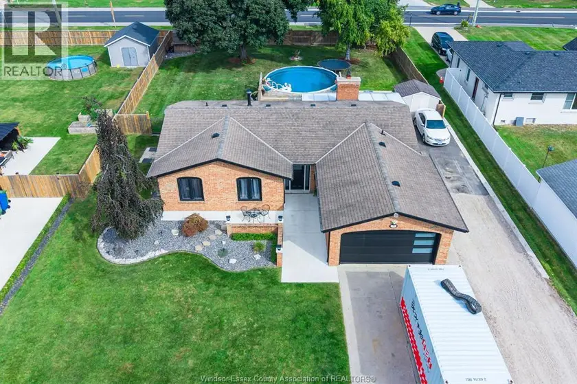 Detached at 3 Fischer CRESCENT, Leamington