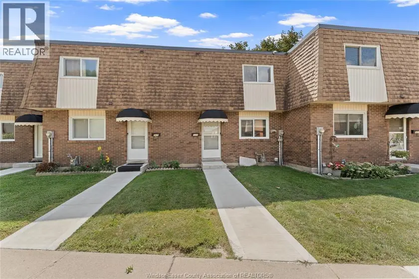 Townhouse at 5430 LASSALINE, Windsor