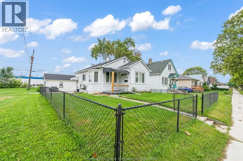 Detached at 2597 ALEXIS ROAD Unit# UPPER, Windsor