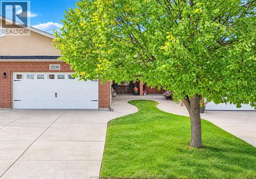 Townhouse at 2231 LUXURY, Windsor