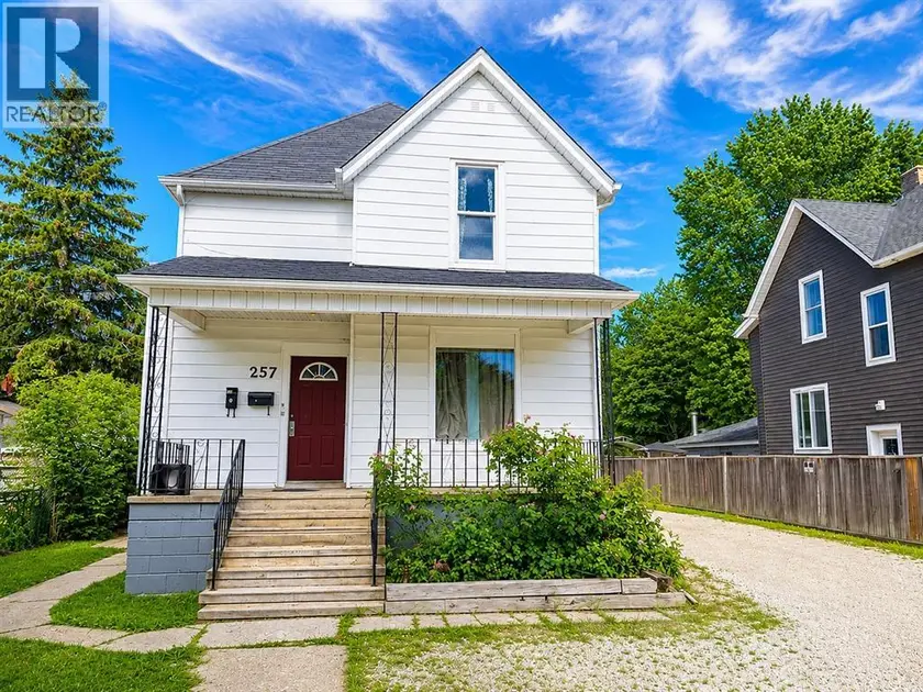 Detached at 257 VIDAL STREET South, Sarnia