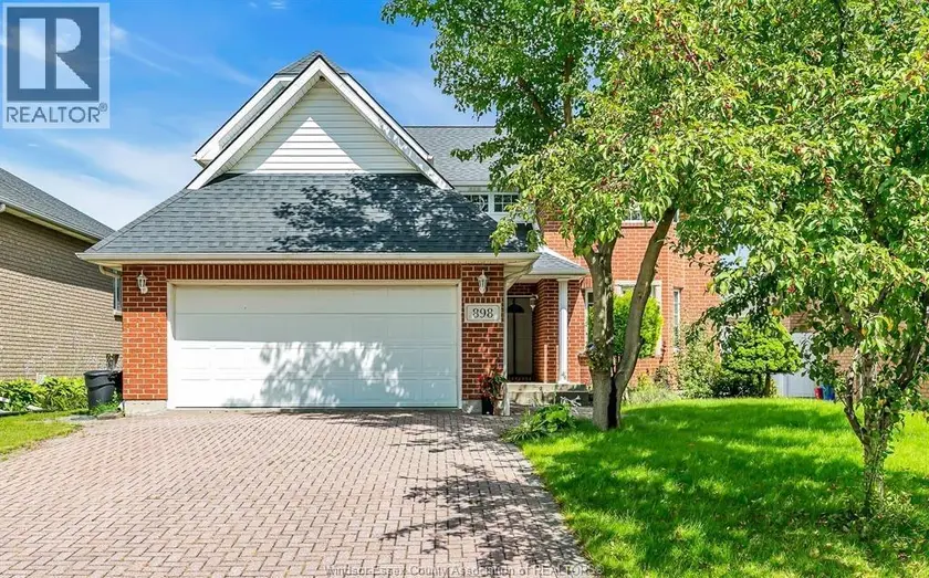 Detached at 898 Hacienda COURT, Windsor