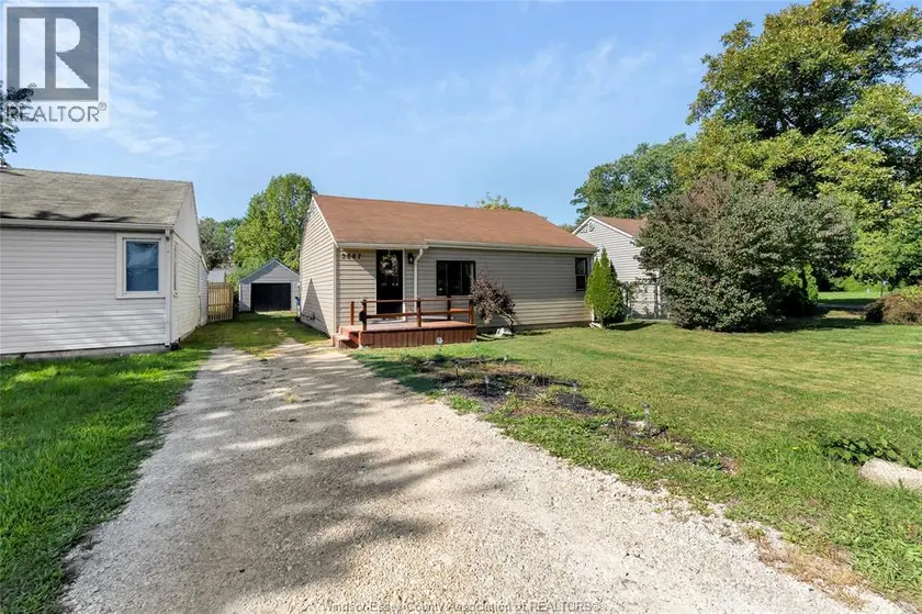 Detached at 3887 TURNER RD, Windsor