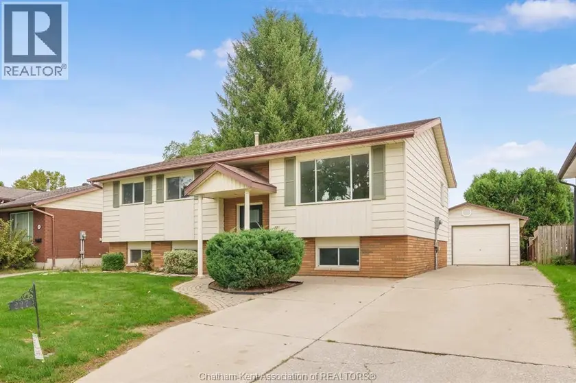 Detached at 227 Michener ROAD, Chatham
