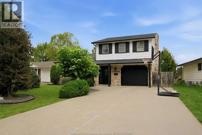 Detached at 12224 ST THOMAS CRESCENT, Tecumseh