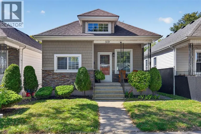 Detached at 519 MCKAY, Windsor