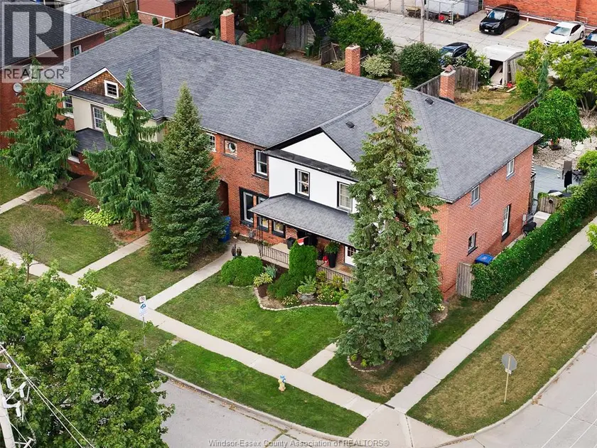 Townhouse at 1092 MONMOUTH ROAD, Windsor
