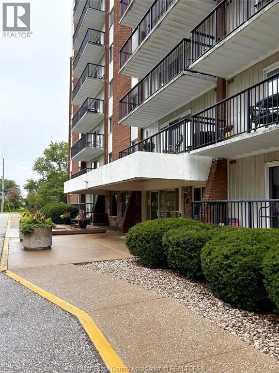 Apartment at 8591 RIVERSIDE DRIVE East Unit# 805, Windsor