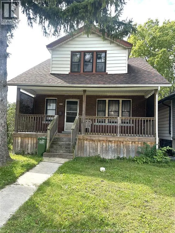 Detached at 1577 MOY AVENUE, Windsor