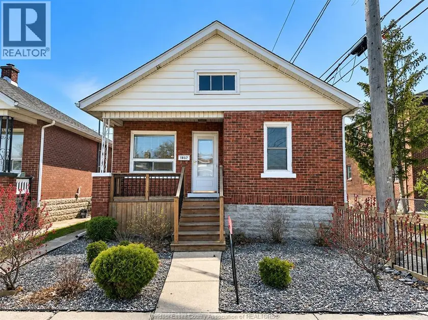 Detached at 1057 ELLIS STREET, Windsor