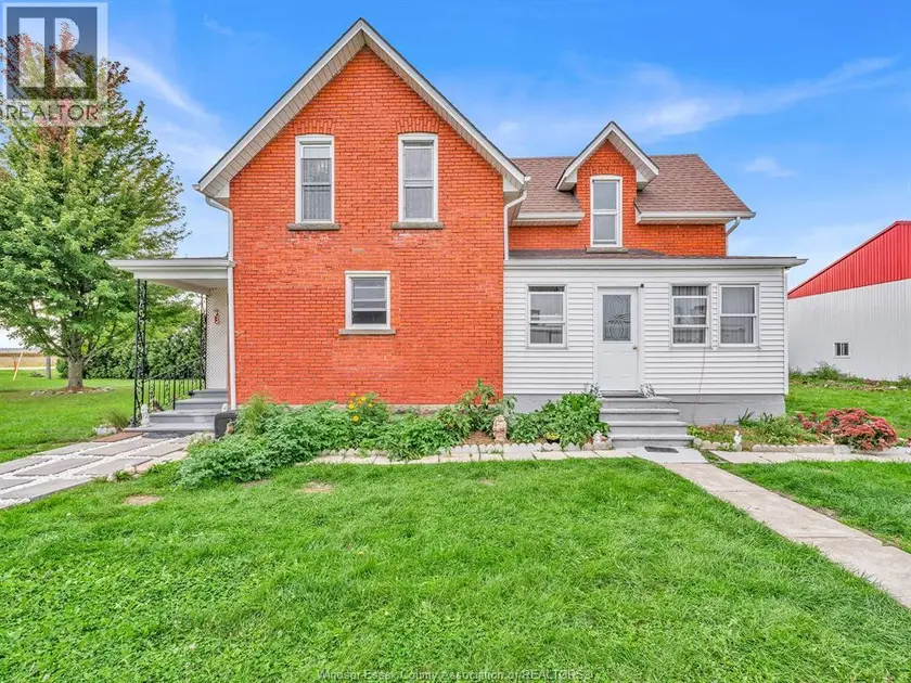 Detached at 909 Mersea Road 10, Leamington