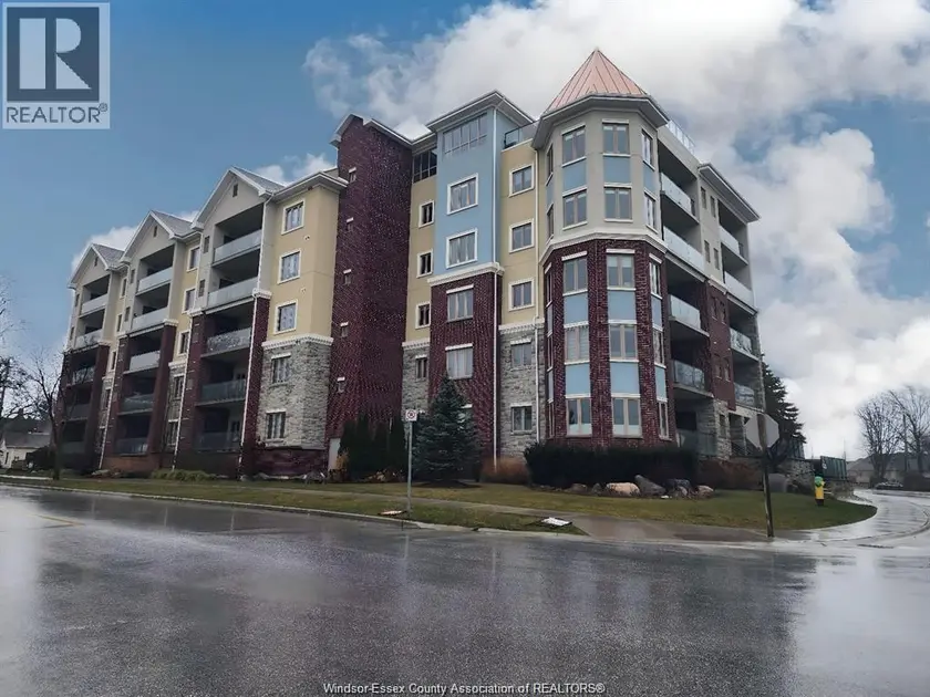 Apartment at 6 PARK Unit# 205, Kingsville