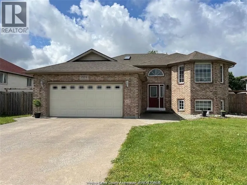 Detached at 709 HAVENS DRIVE Unit# LOWER, Windsor