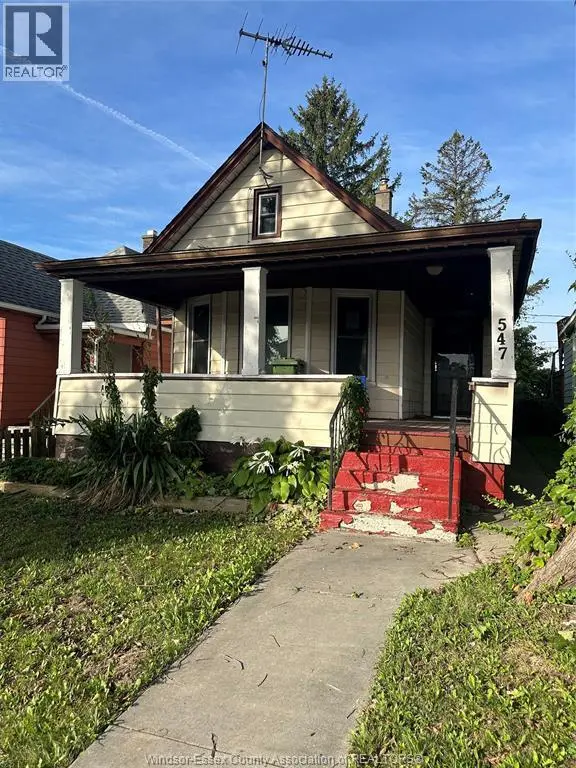 Detached at 547 PIERRE AVENUE, Windsor