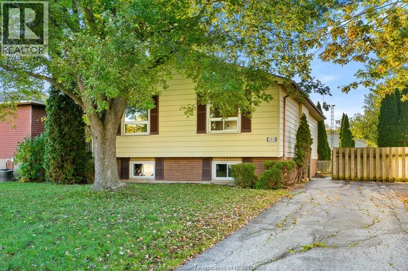 Detached at 264 KELLY STREET, Essex