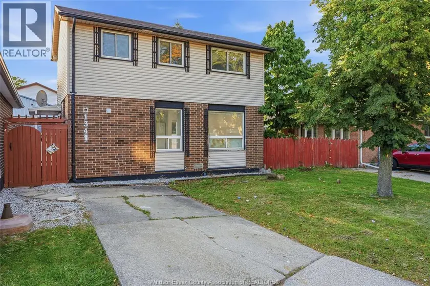 Detached at 1341 ARNCLIFFE PL, Windsor