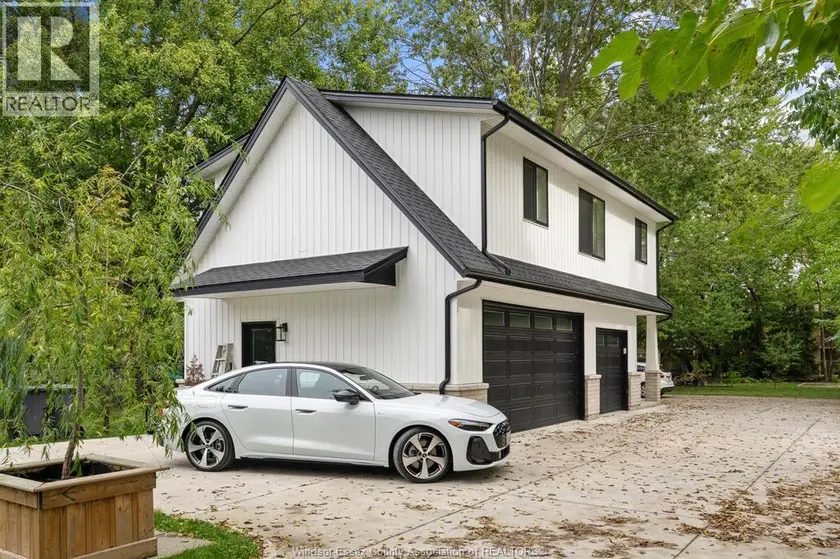Detached at 487 Dalhousie STREET, Amherstburg