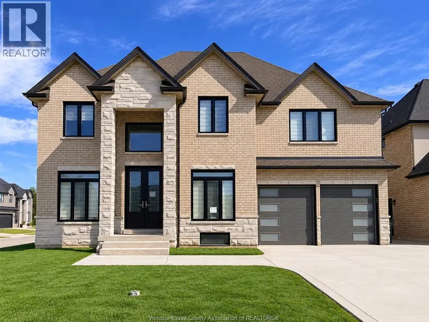 Detached at 570 ORCHARDS CRESCENT, Windsor