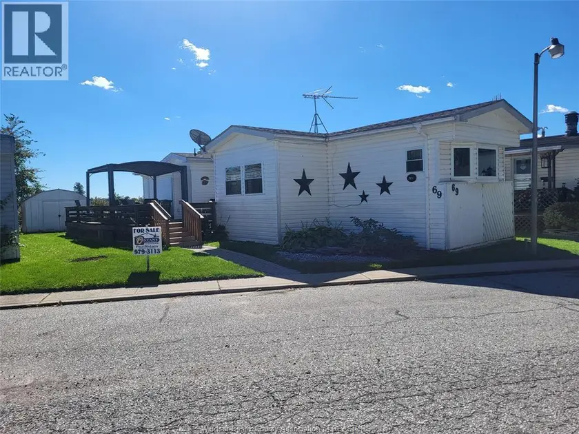 Detached at 69 WILDER SOUTH - MOBILE HOME ONLY, Lakeshore