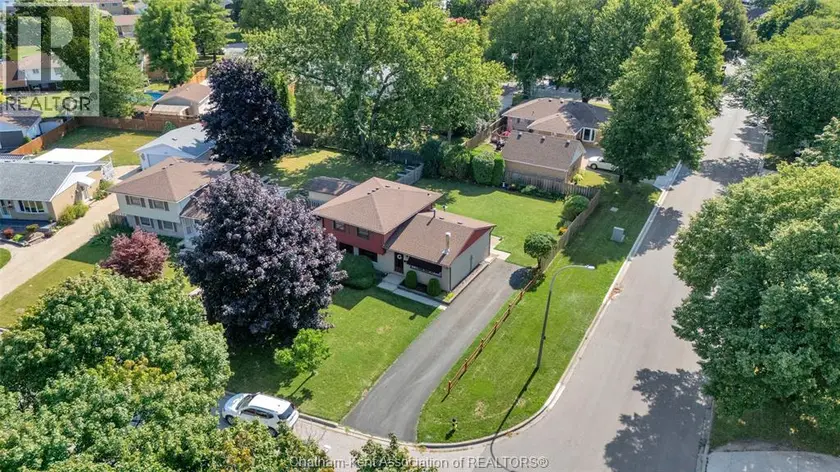 Detached at 85 Pheasant DRIVE, Chatham