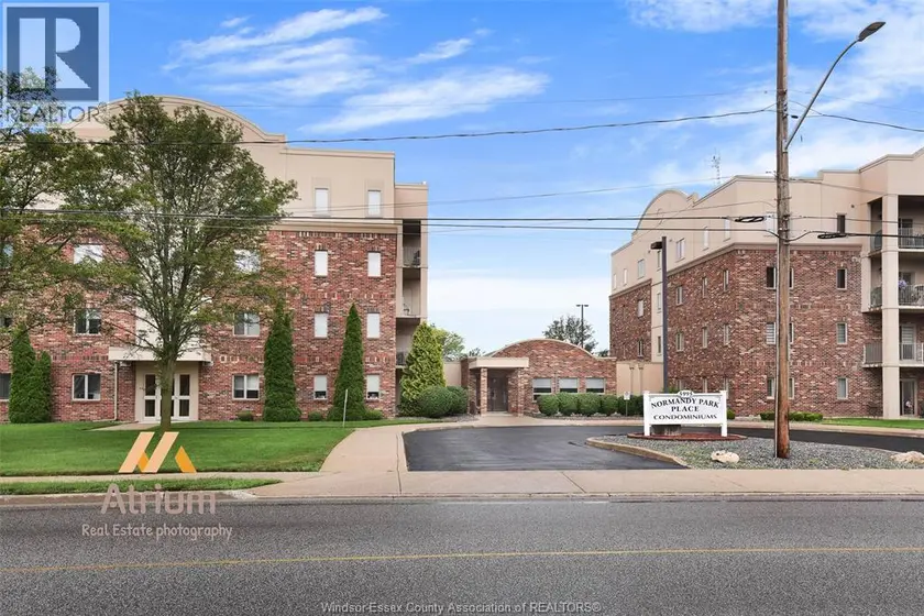 Apartment at 5995 ELLIS Unit# 219, LaSalle