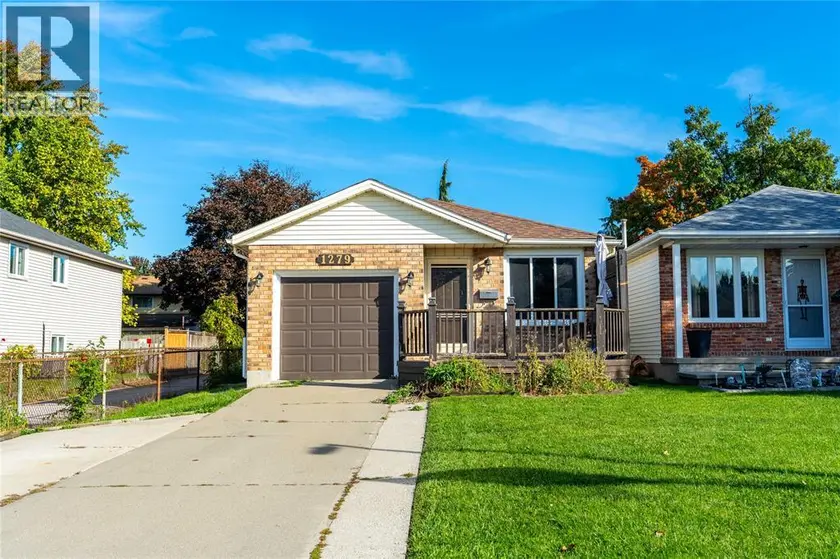Detached at 1279 THISTLEDOWN AVENUE, Sarnia
