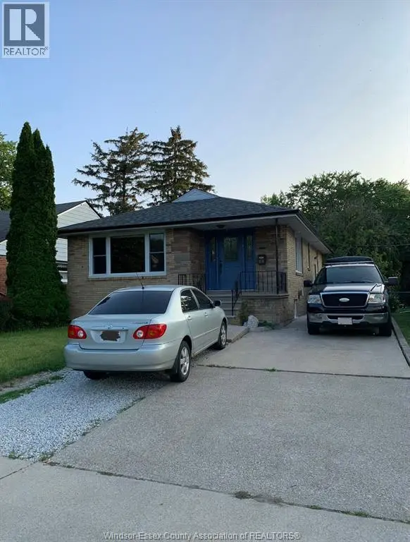 Detached at 835 ISABELLE Unit# LOWER, Windsor