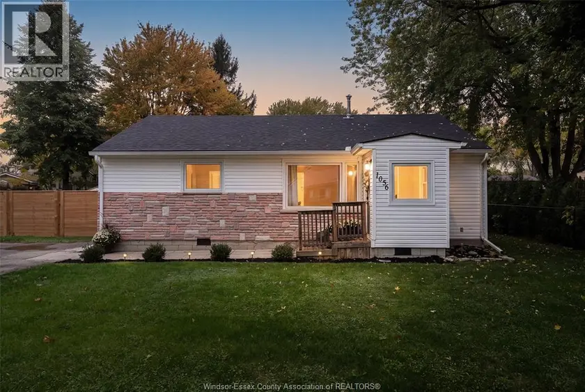Detached at 1056 SPRUCE AVENUE, Kingsville