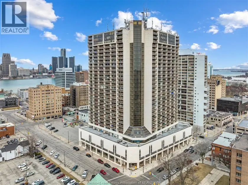 Apartment at 150 Park STREET West Unit# 3009, Windsor
