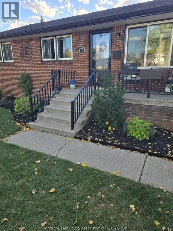 Detached at 3477 Maisonneuve AVENUE, Windsor