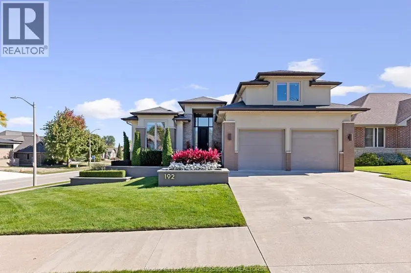 Detached at 192 ELLISON AVENUE, Leamington
