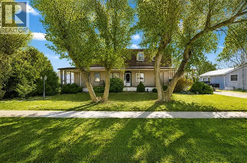 Detached at 1363 MAIN STREET, St Clair