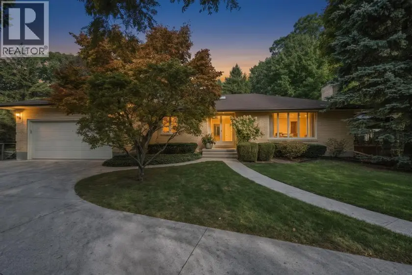 Detached at 1736 Smith LANE, Sarnia