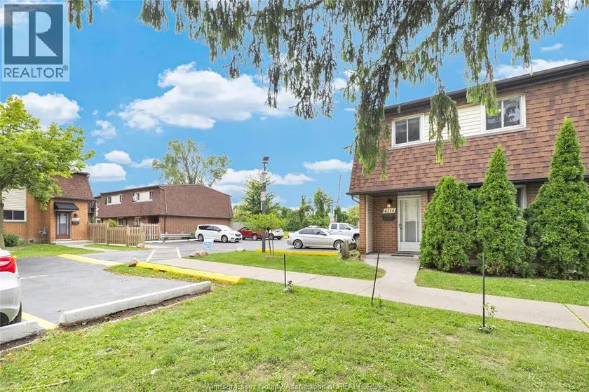 Townhouse at 6214 THORNBERRY, Windsor
