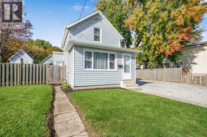 Detached at 32 Foster STREET, Chatham