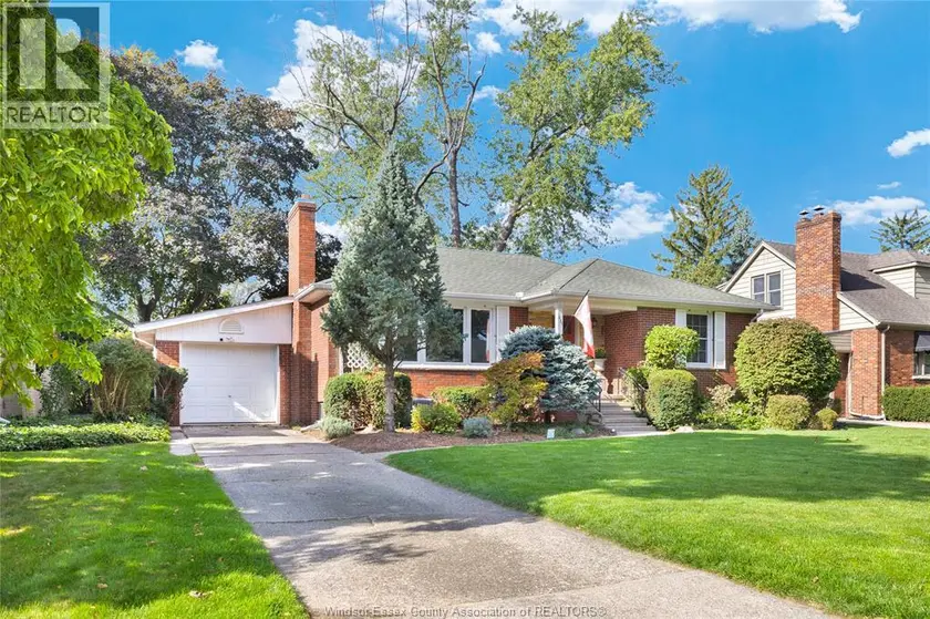Detached at 257 PATRICE AVENUE, Windsor