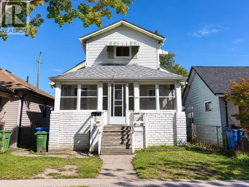 Detached at 502 MCKAY, Windsor