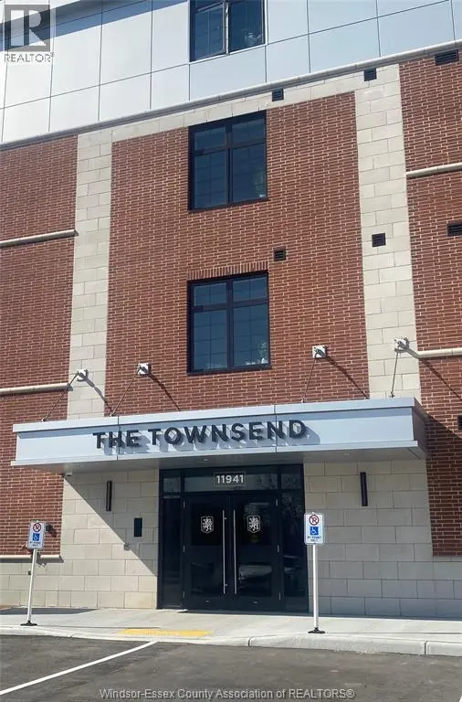 Apartment at 11941 TECUMSEH ROAD East Unit# 305, Tecumseh