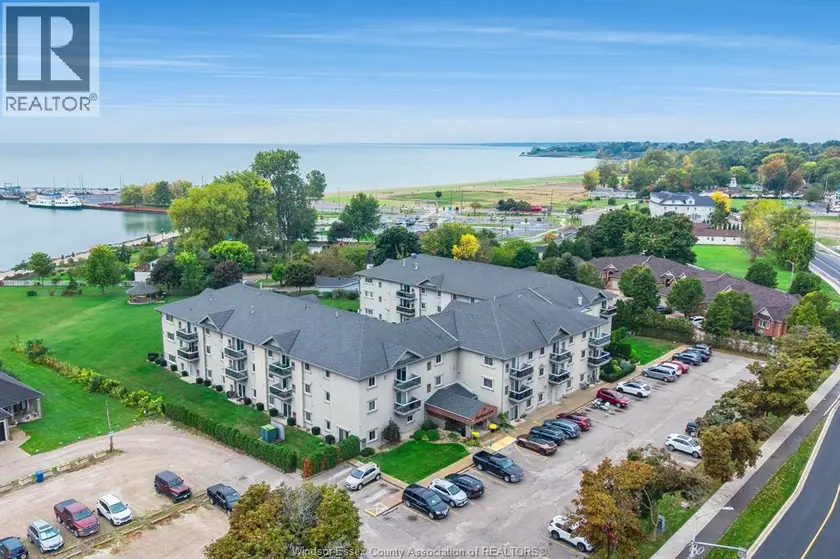 Apartment at 44 Robson ROAD Unit# 307, Leamington