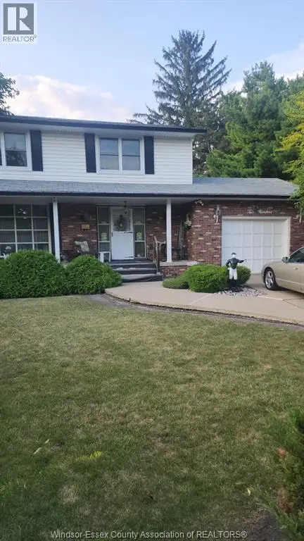 Semi-Detached/Link at 200 GENEVIEVE AVENUE, Windsor
