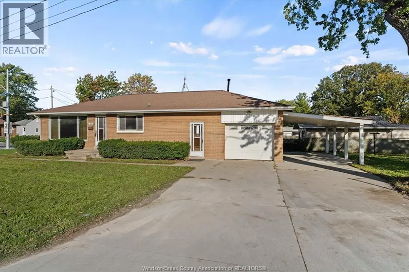 Detached at 1898 JEFFERSON, Windsor