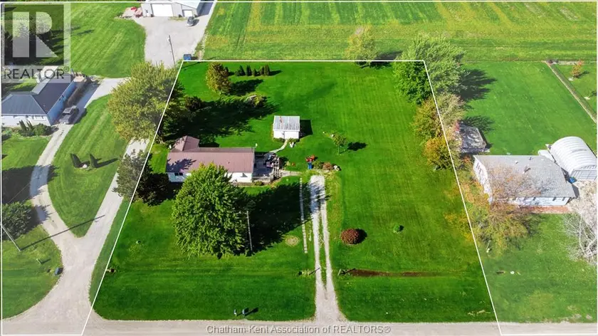 Detached at 6595 Middle LINE, South Buxton