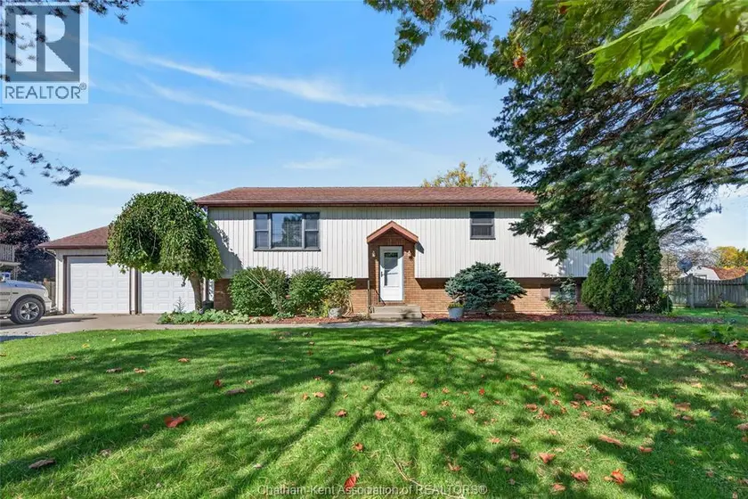Detached at 13471 JANE STREET, Thamesville
