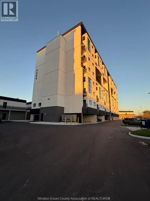 Apartment at 4400 Laurier PARKWAY Unit# 476, LaSalle